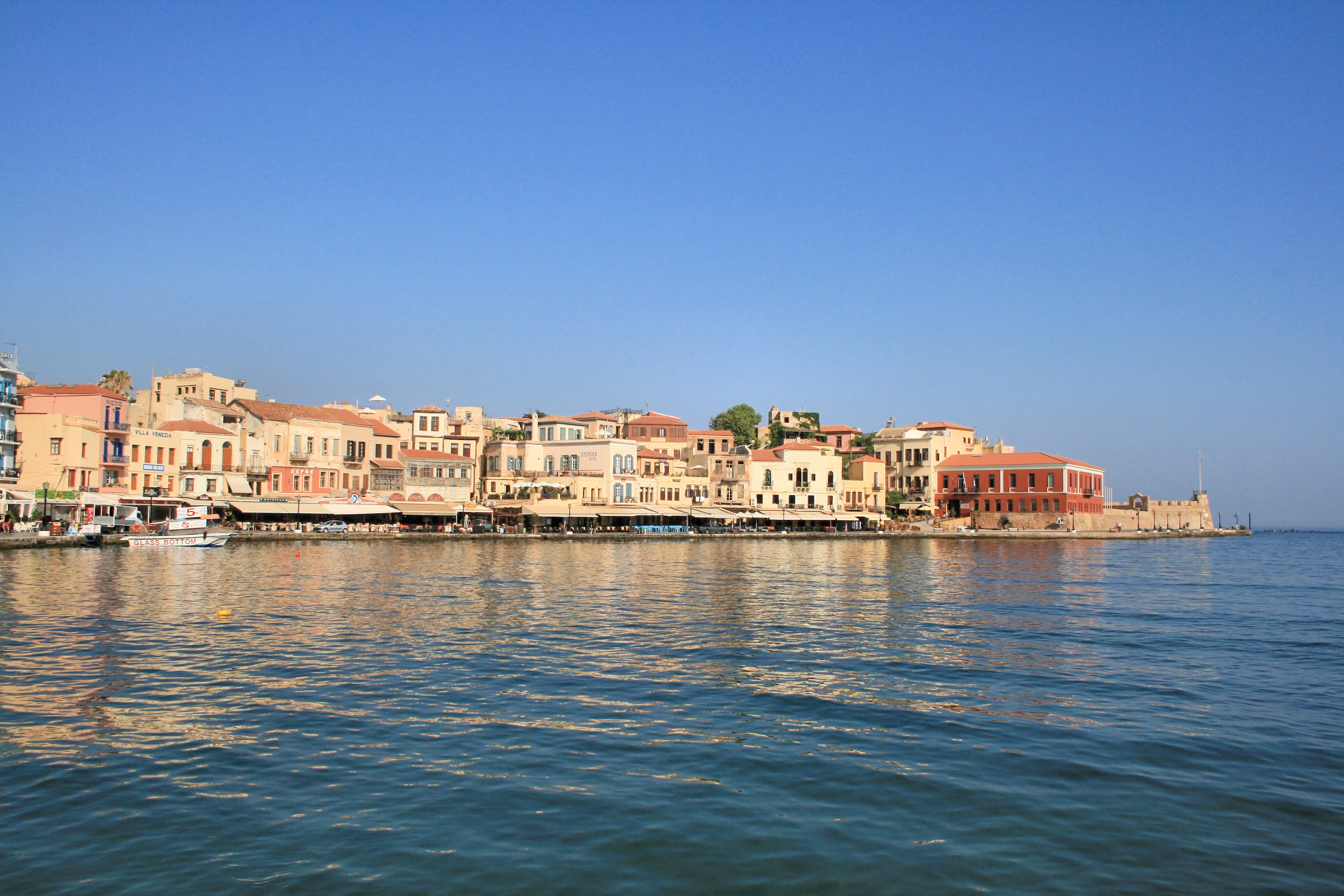 chania_-_venetian_harbor_1
