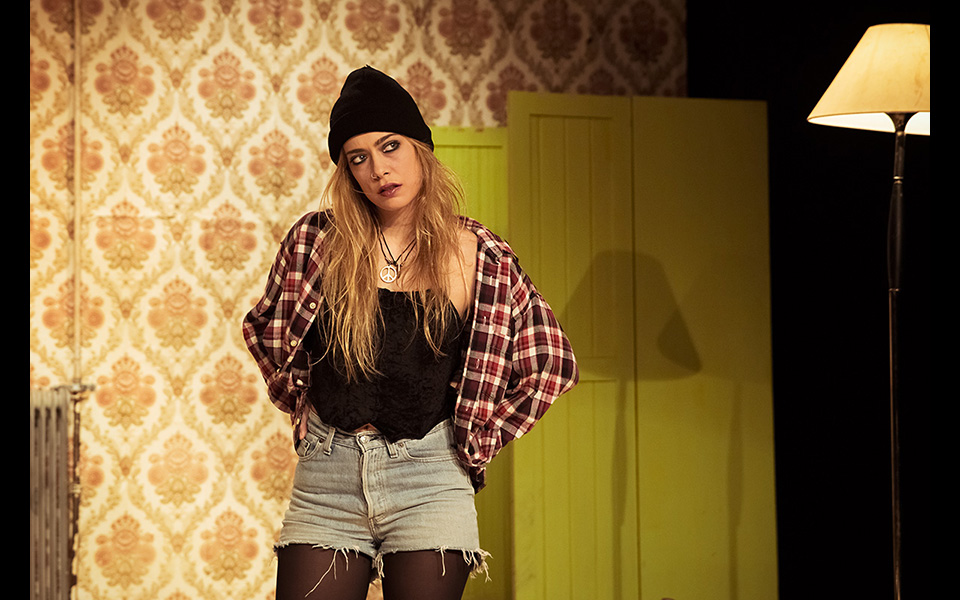 a_behanding_in_spokane_kathimerini_06