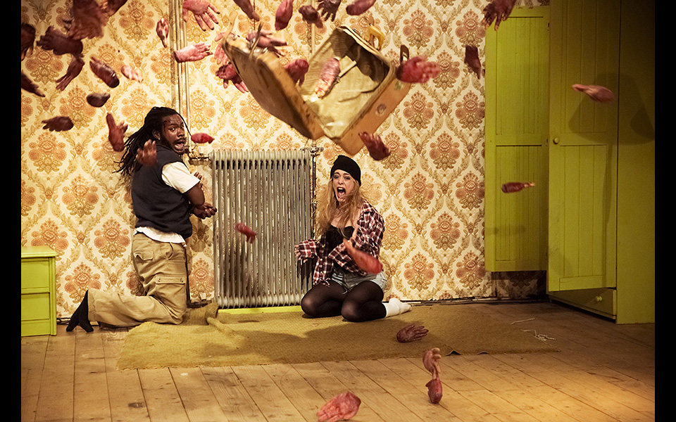 a_behanding_in_spokane_kathimerini_10