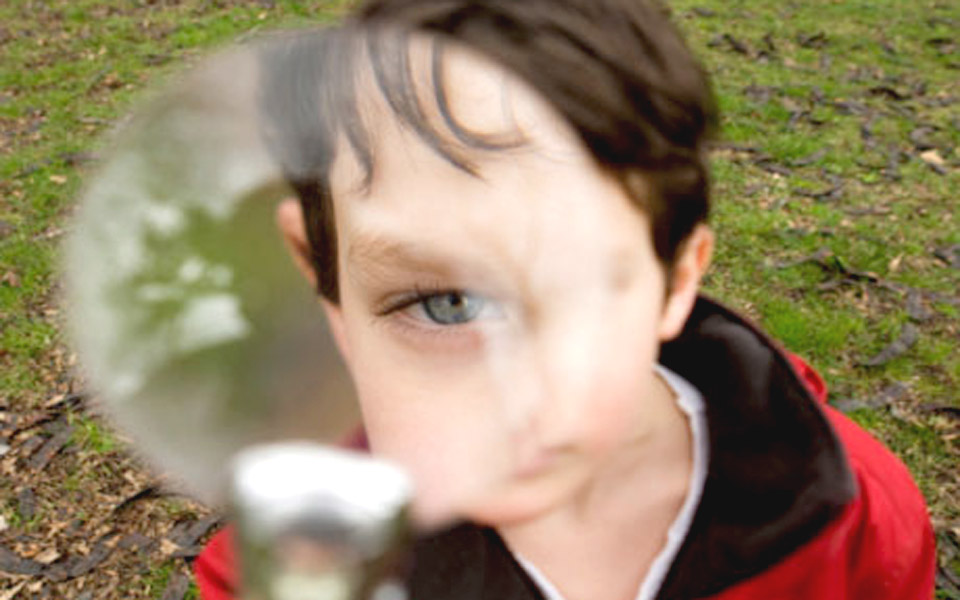 boy-magnifying-glass-lg1--2