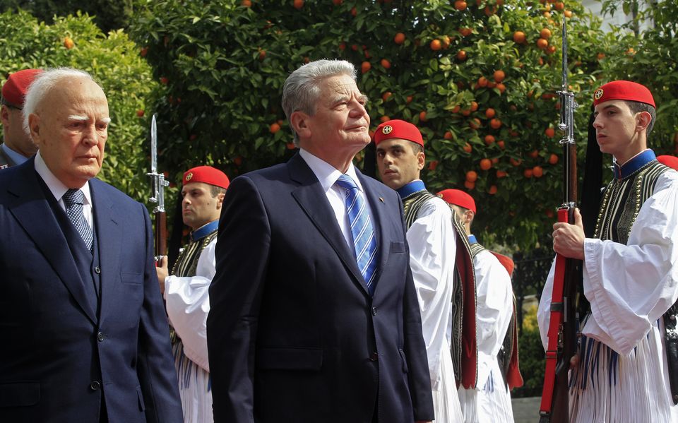 papoulias_gouck_06