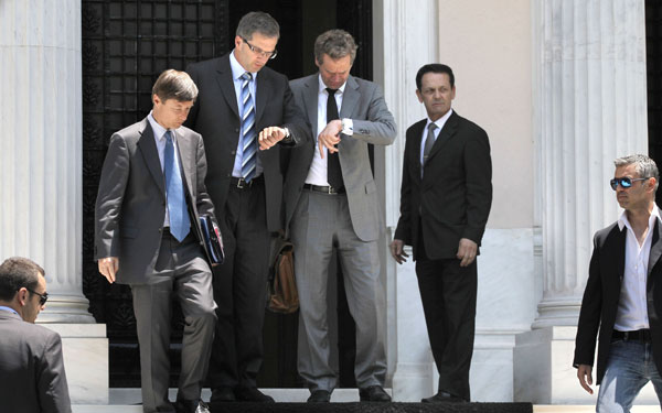 troikaaaaaaaaaaaaa--3