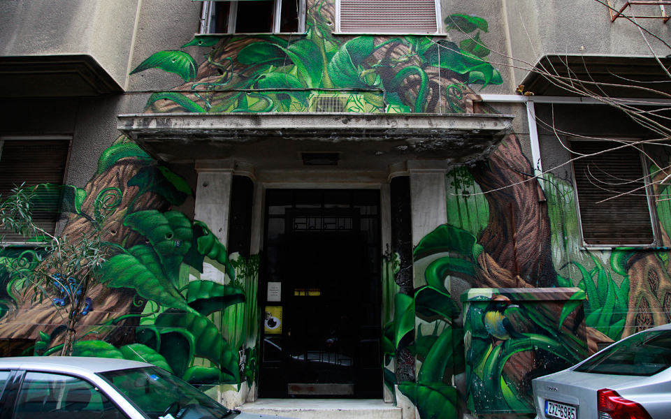 639384greece-gra03-26-14