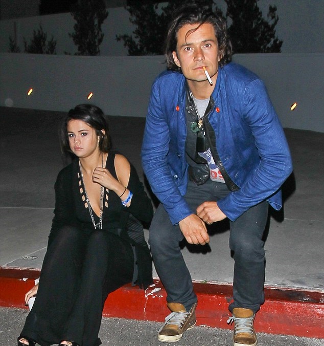 article-2615077-1d6cc0e300000578-831_634x695