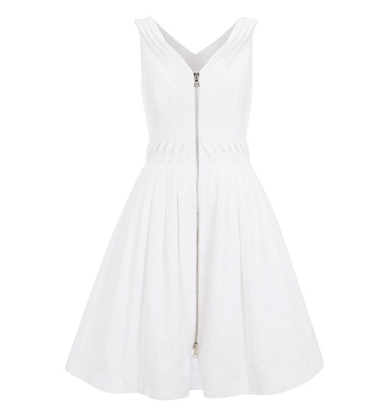 kate_moss_for_topshop_spring_summer_2014_45_vogue_8april14_pr_592x888_631347615_north_545x