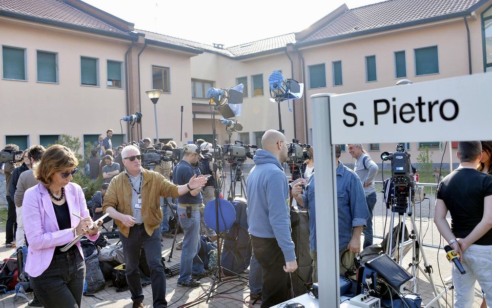 berlusconi_community_service_2