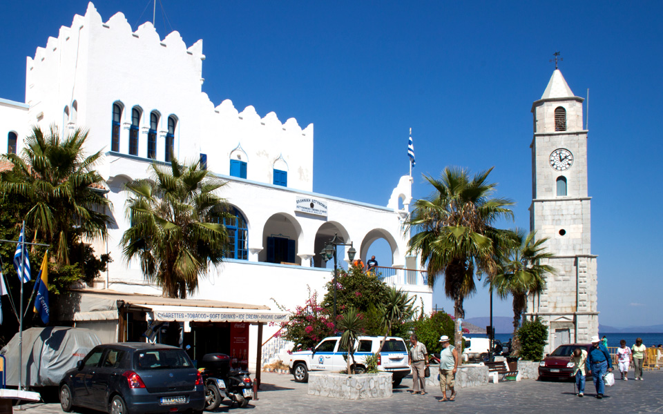 police_office_in_symi1