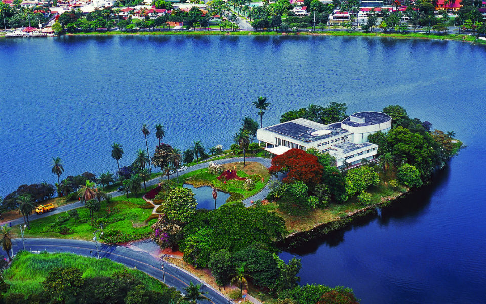 to-moyseio-texnhs-ths-pampoylia-fwt