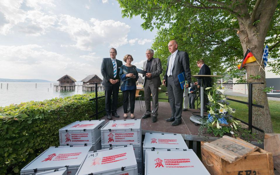 10.000 αρχαία, κλοπιμαία των ναζί, πίσω στην Αθήνα-3