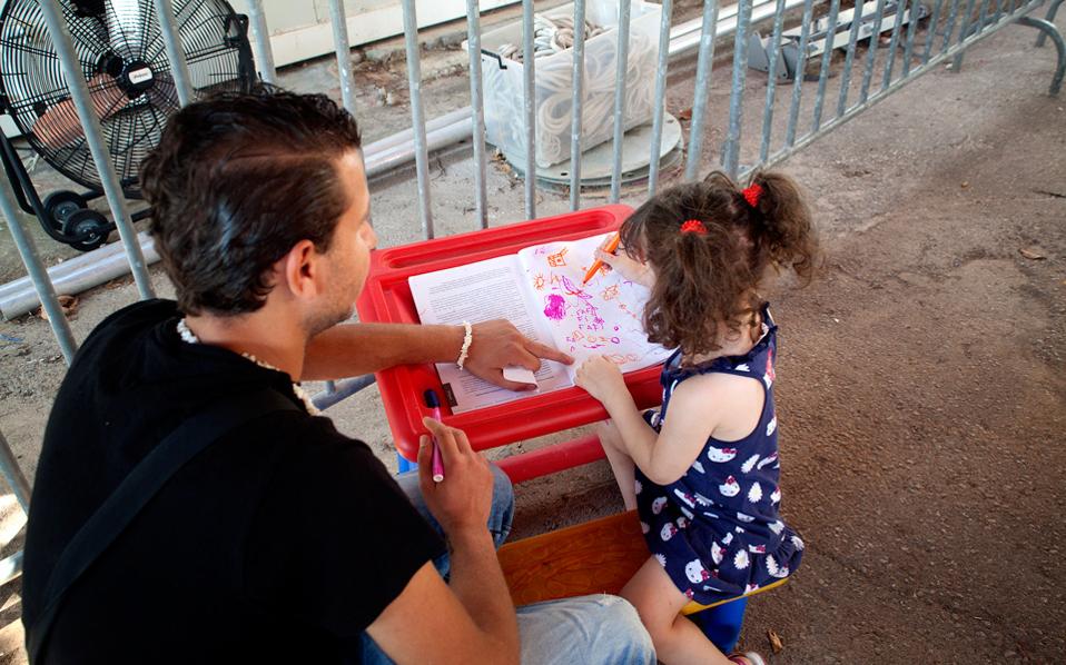 Πρόσφυγες που γνώρισαν τη φρίκη-4