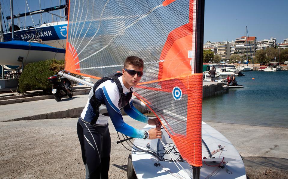 Νεαροί Ελληνες, επίδοξοι ολυμπιονίκες, στον δρόμο για την Κίνα-2
