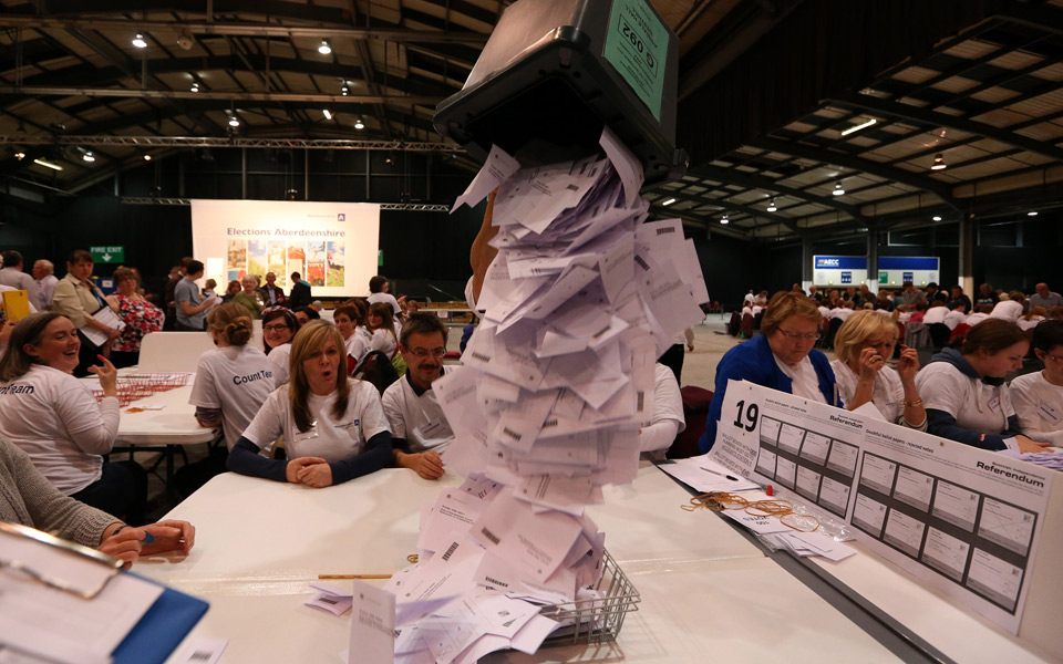 819271britain-sc09-19-14