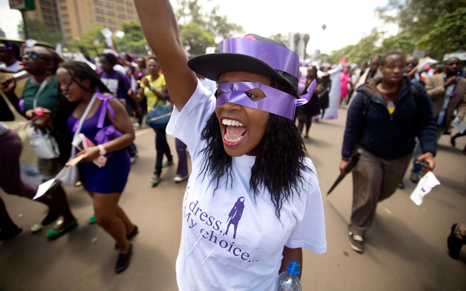 1755088kenya-woma11-17-14