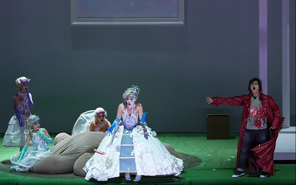 prince_kathimerini_12