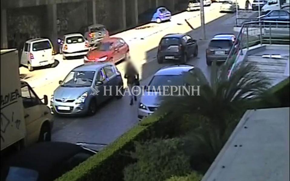 Όταν η συνεργός του Ξηρού αναζητούσε εύφλεκτο υλικό (video)-1