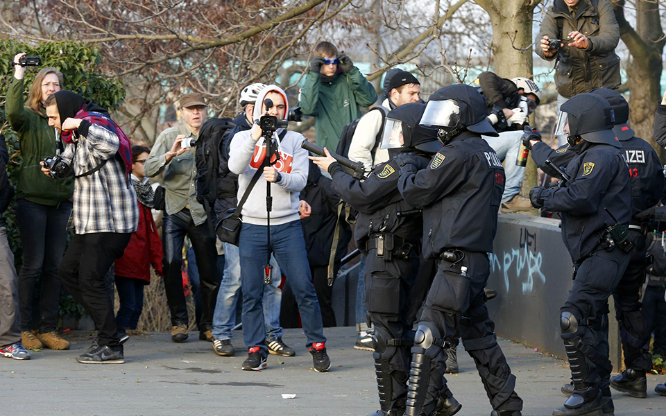 policemen-pr