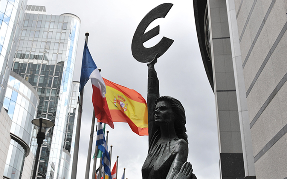 7093860106_22522728--3