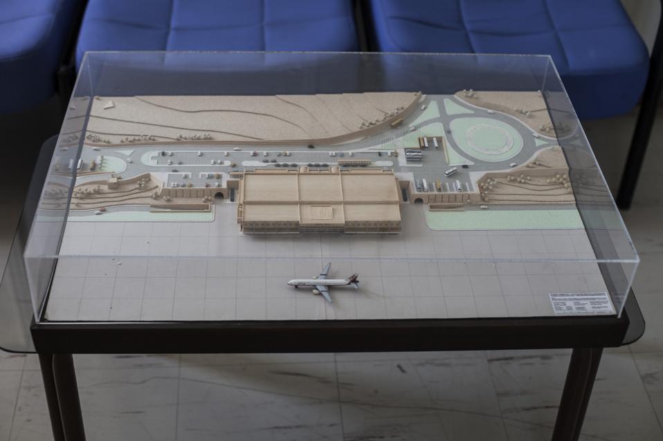 Στα αεροδρόμια της ταλαιπωρίας-4