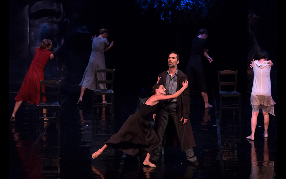 eternity_kathimerini_09