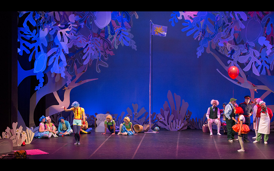 karmensitas_kathimerini_02