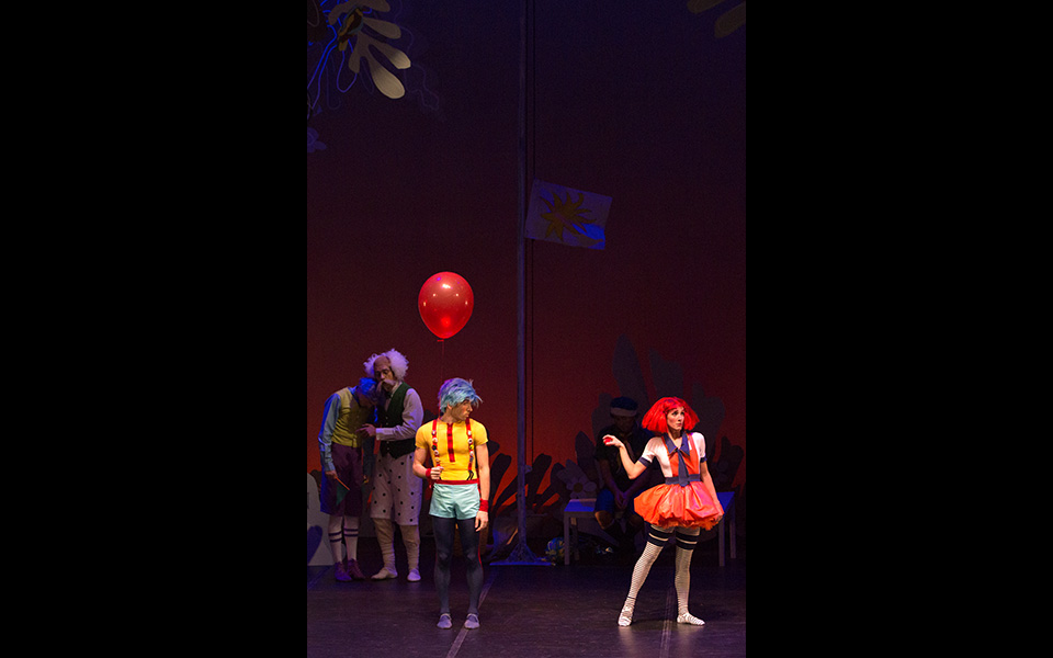 karmensitas_kathimerini_19