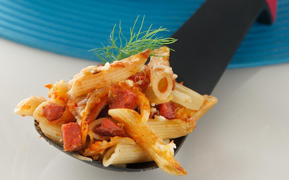 Αφιέρωμα: Μαγειρεύουμε μακαρονάδες φούρνου (11 συνταγές)-8