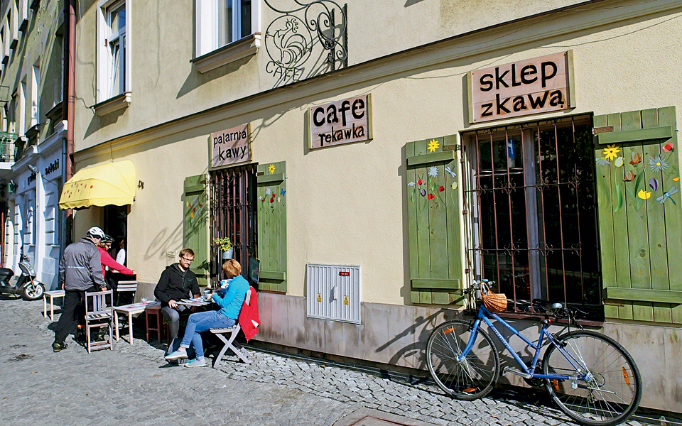 cafe-rekawka-krakow-by-zuzanna-dziurda