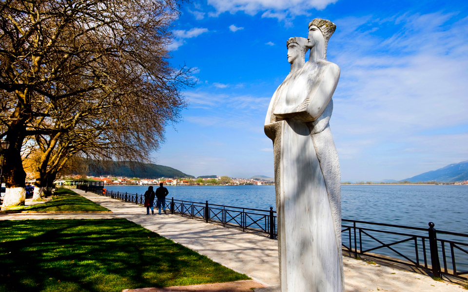ioannina-03-paralimnios-027
