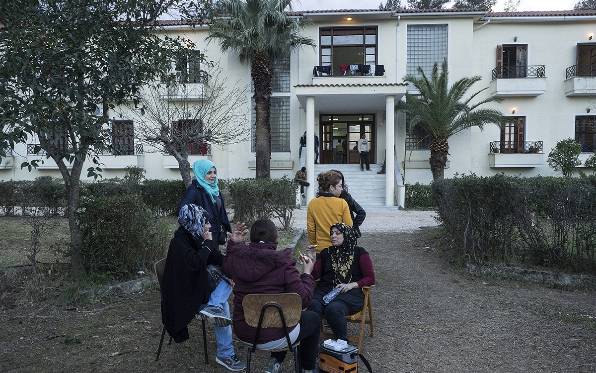 Το μοτέλ των προσφύγων στις Θερμοπύλες-4