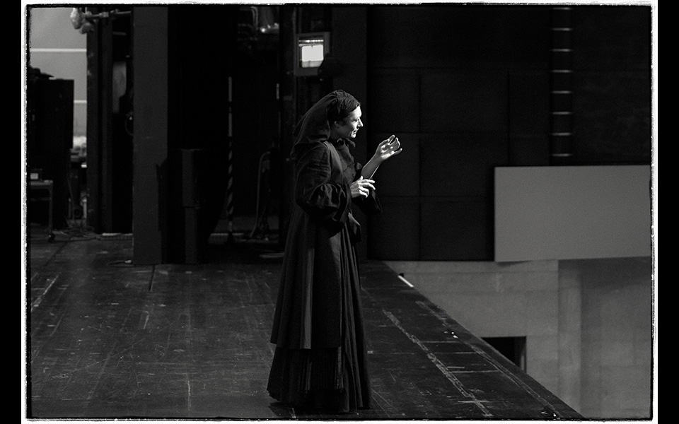 the_murderess_08_04_2016_07