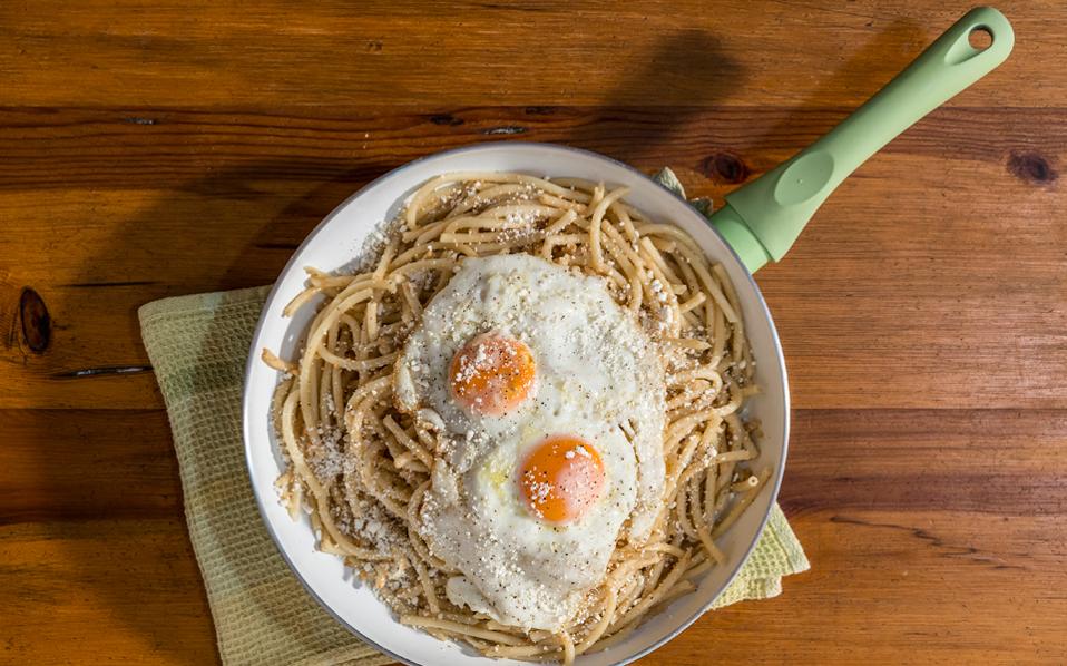 Αφιέρωμα: Αυγά για πάντα (8 συνταγές)-6