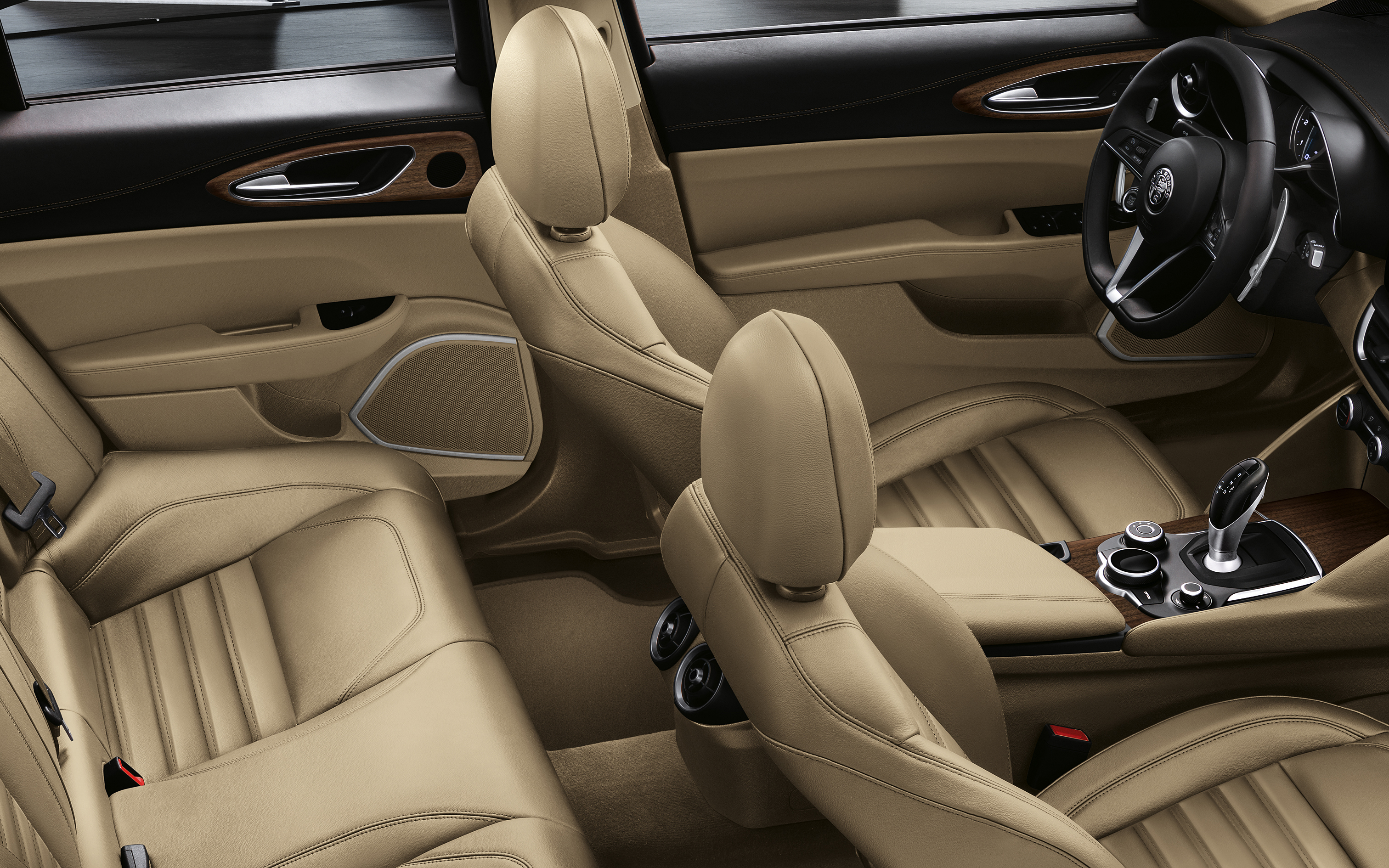 160301_alfa-romeo_ginevra-giulia_08