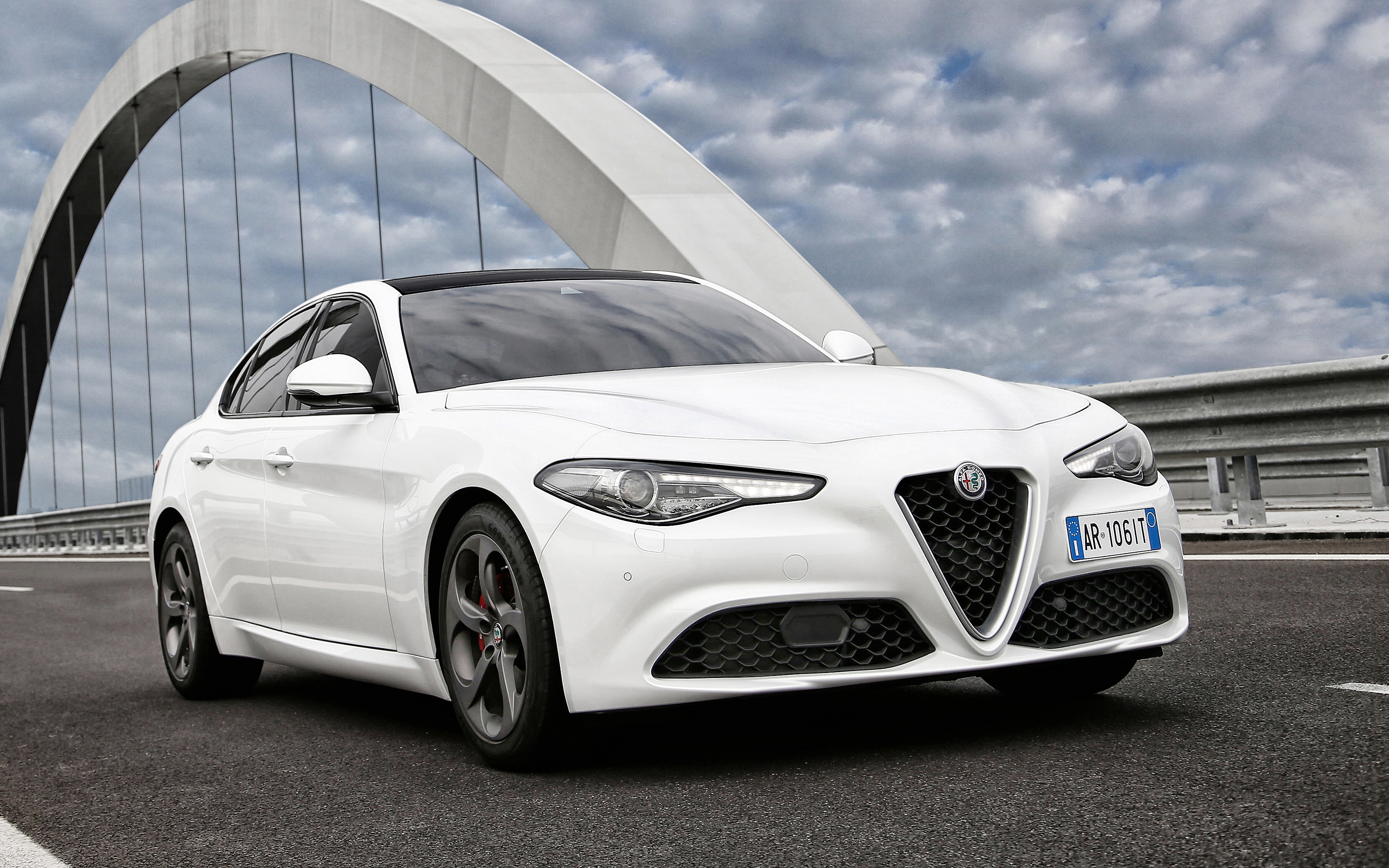 160510_alfa-romeo_giulia_01