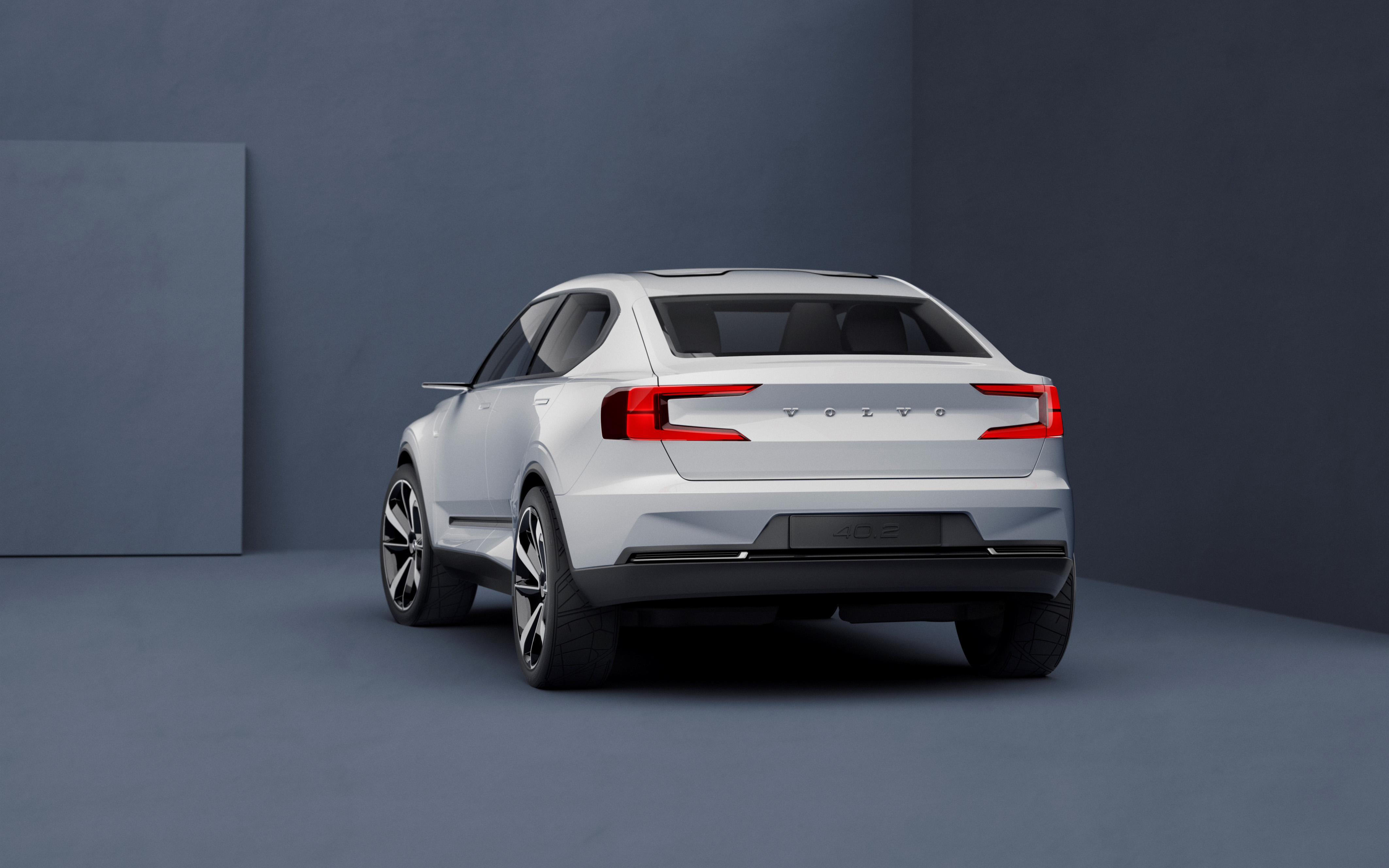 190842_volvo_concept_40_2_rear_quarter_low