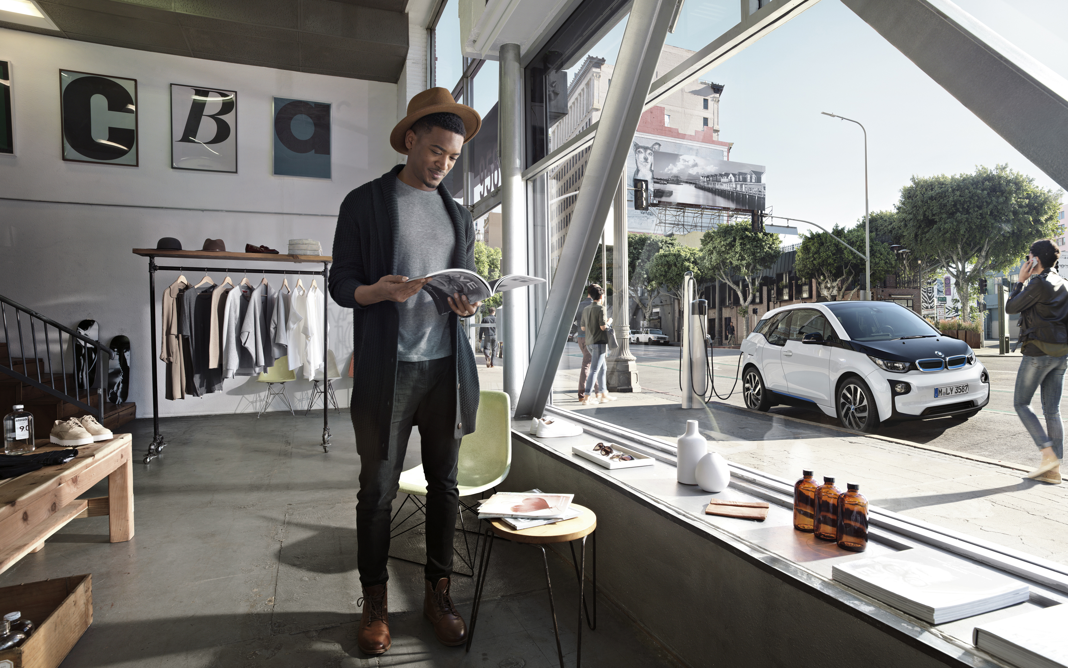 p90216969_highres_bmw-i3-94ah-ac-charg