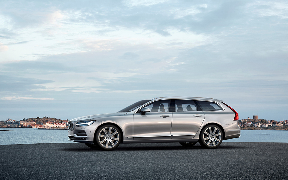 173875_volvo_v90_location_profile