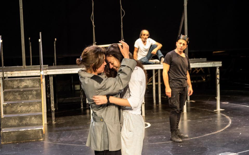 Αντιγόνη τριών γενεών-3