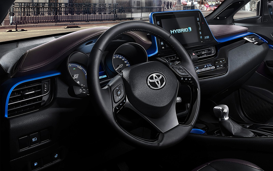 toyota-c-hr-2017-1600-11