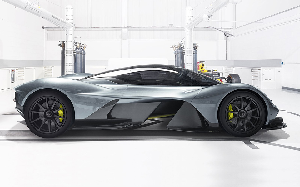 aston_martin-am-rb_001-2018-1600-04