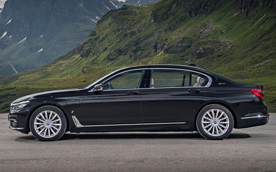 bmw-740le_xdrive_iperformance-2017-1600-10
