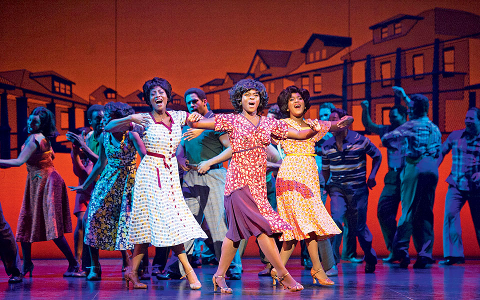 l-r-keisha-amponsa-banson-aisha-jawando-cleopatra-rey-as-martha-reeves-and-the-vandellas-in-motown-the-musical-at-the-shaftesbury-theatre-photo-credit-alastair-muir