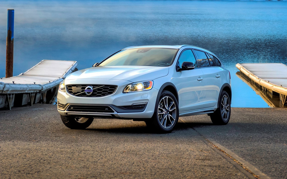 volvo-v60_cross_country-2016-1600-04