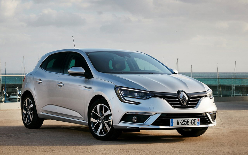 renault-megane-2016-1280-02