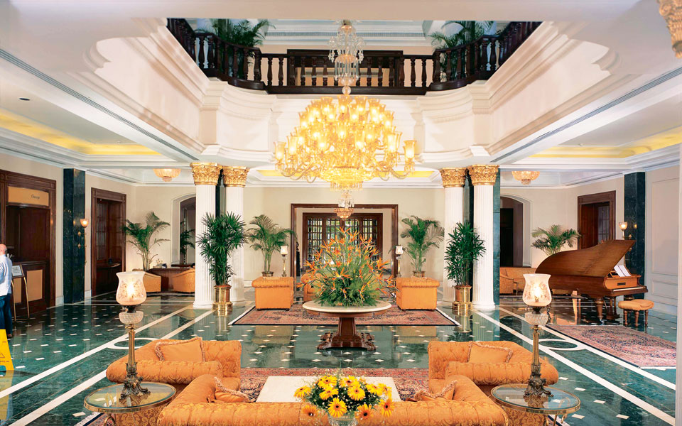 the-lobby---the-oberoi-grand-kollkata