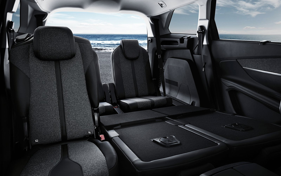 peugeot-5008-2017-1600-13