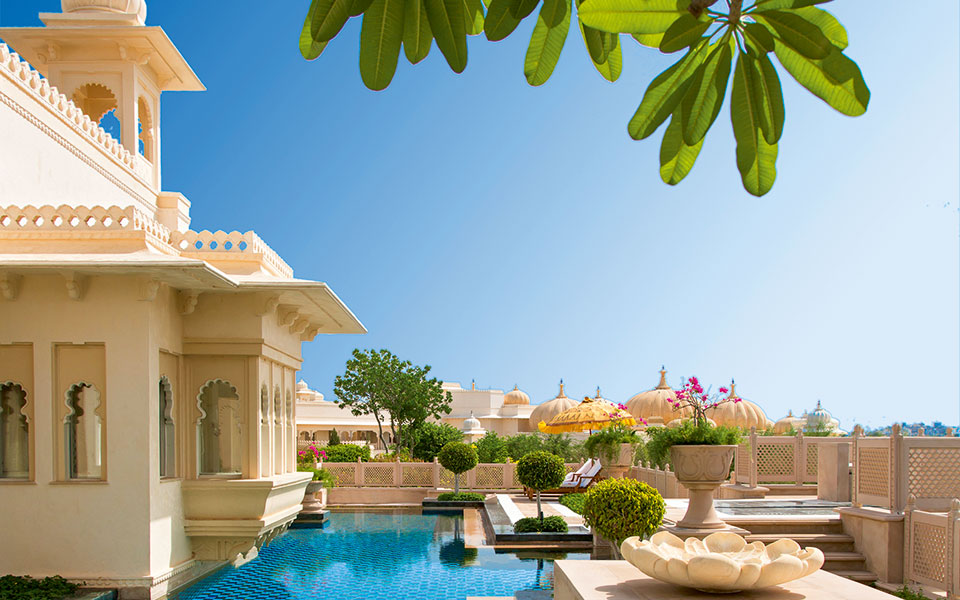 private-swimming-pool---th-copy