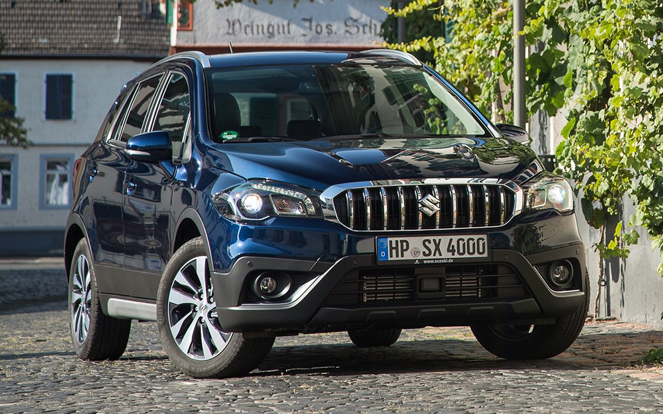 suzuki-sx4_s-cross-2017-1600-01