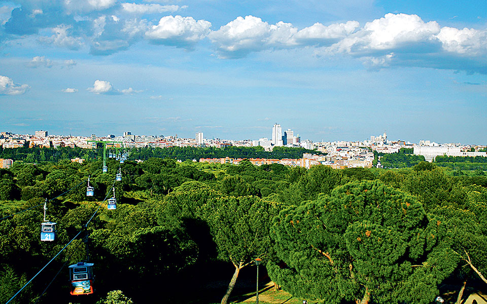 teleferico-terrace-madrid-by-johan-nordin-1