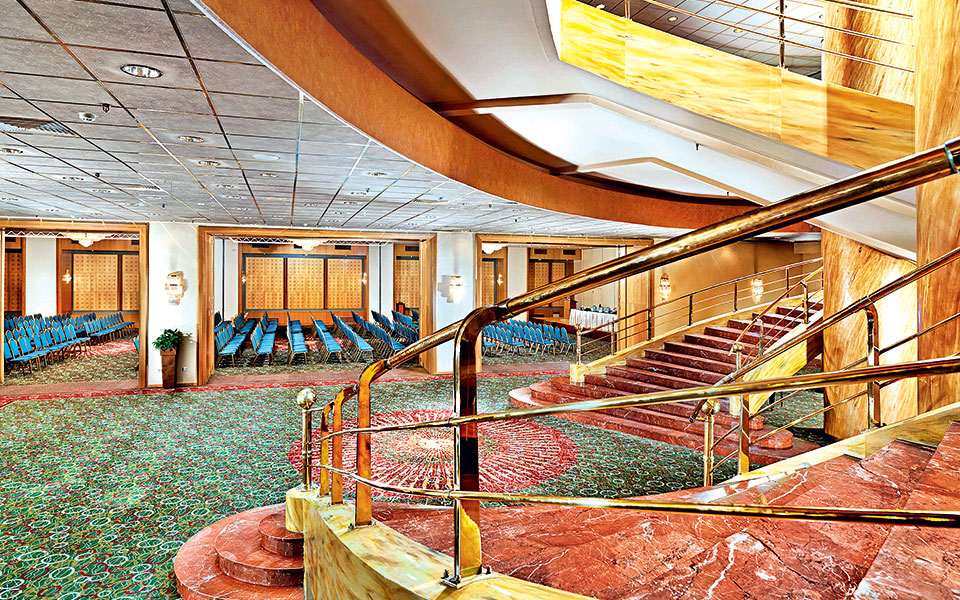 divani-caravel--olympia-ballroom4