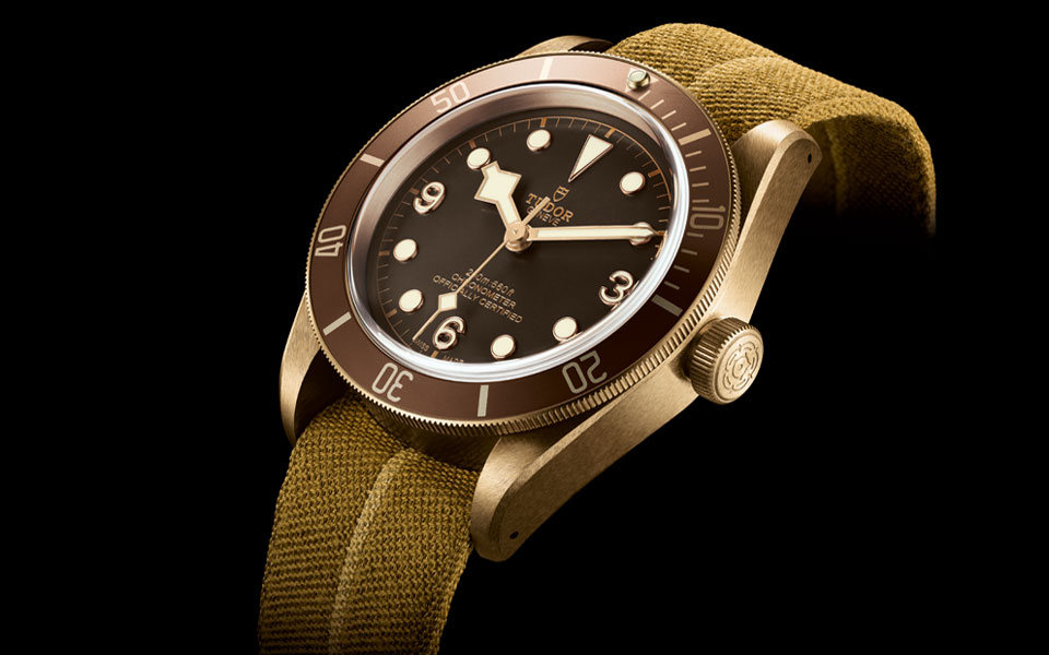 m79250bm-0000_brown_fabric_beige_det1_amb_xxl